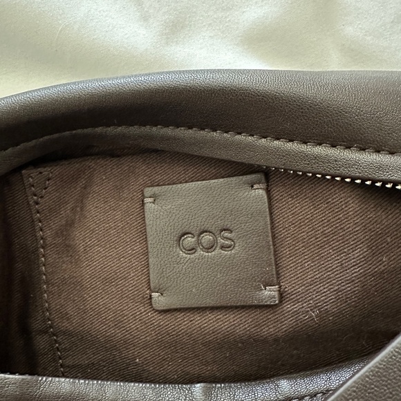 COS leather crossbody bag - Picture 2 of 7